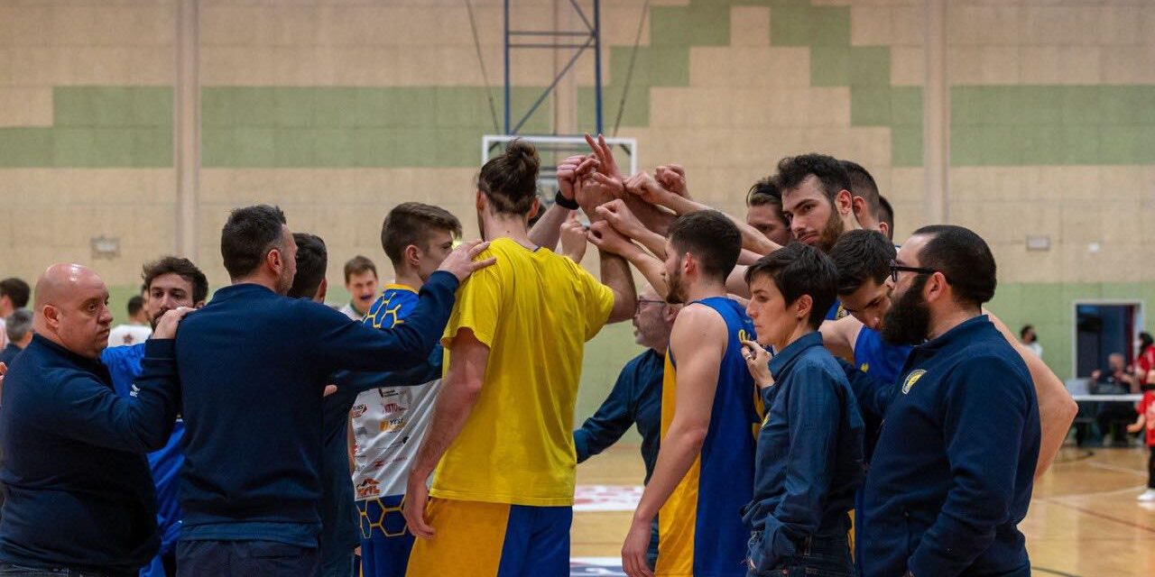 Fiorenzuola lotta e rimonta sul -4, ma sul finale Basket Mestre accelera e chiude 87-72