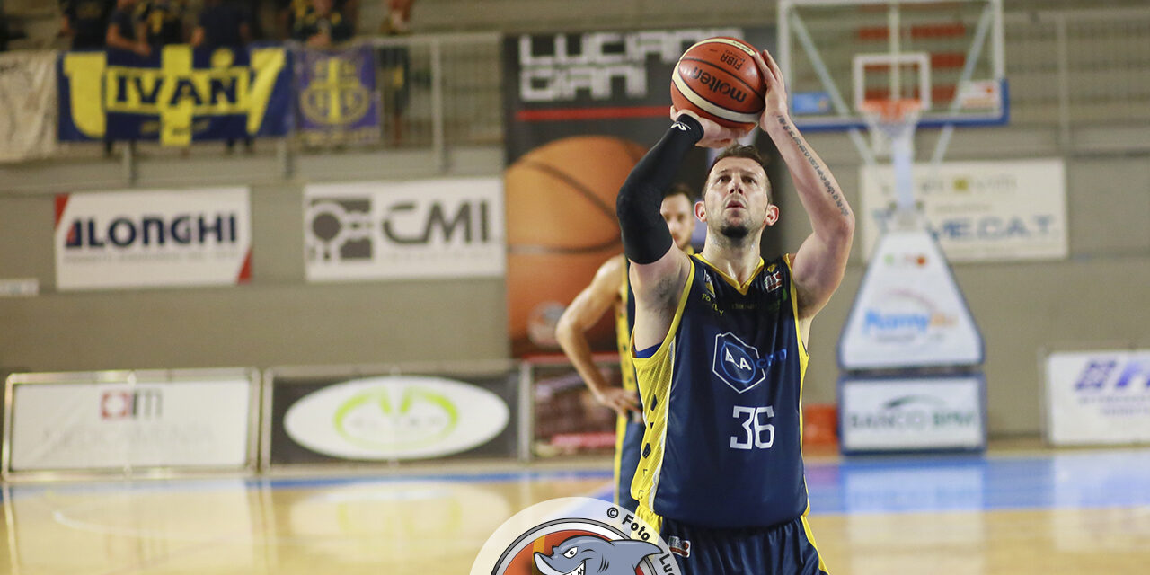 Oleggio Magic Basket, colpo Daniele Benzoni