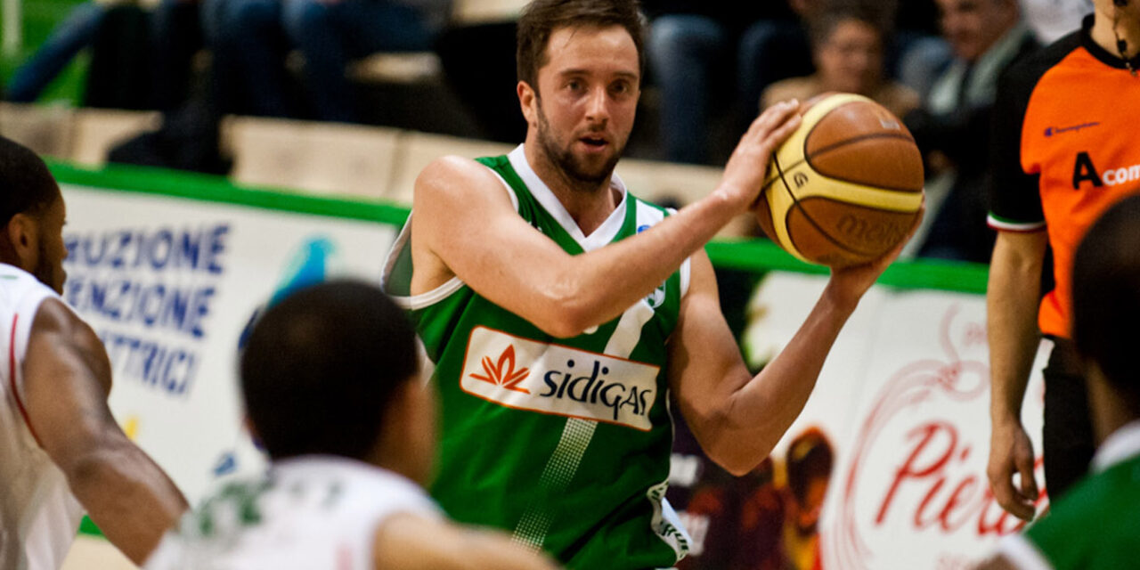 Daniele Cavaliero si ritira dal basket giocato