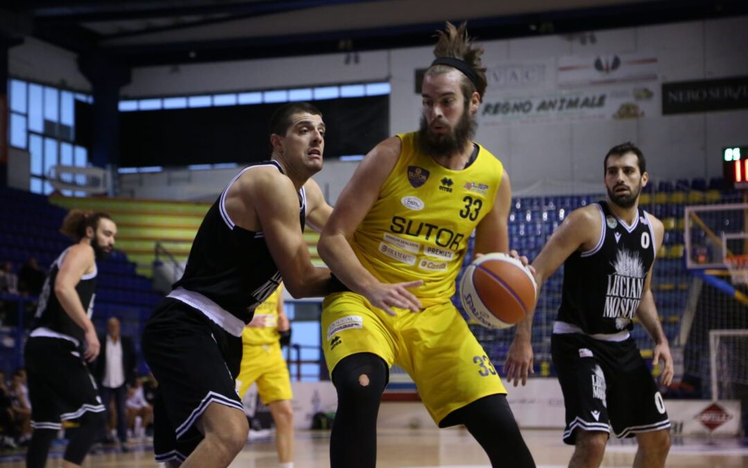 Sutor Basket Montegranaro, sabato si torna in campo in trasferta contro la Luiss Roma