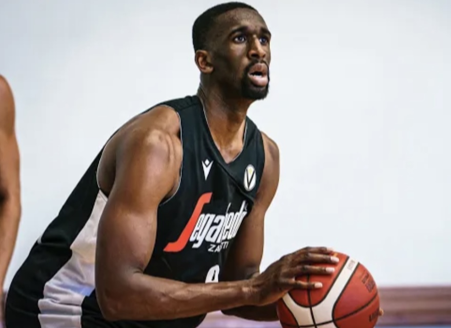 Virtus Bologna, Ekpe Udoh di nuovo in città per cominciare la riabilitazione