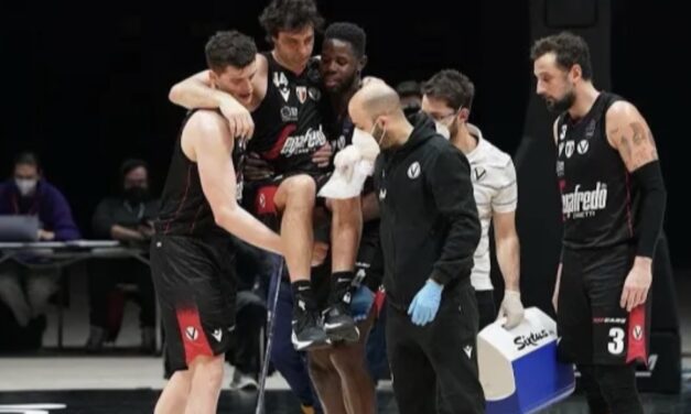 Virtus Bologna, sospiro di sollievo per Teodosic: l’infortunio al ginocchio non è grave