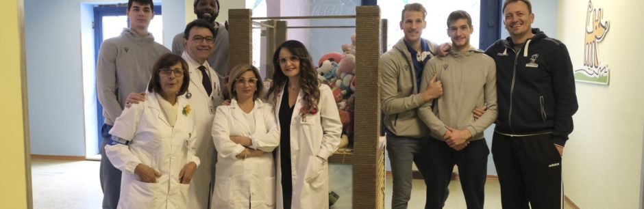 Vittoria e beneficenza ad Agrigento: Fortitudo in visita ai bambini dell’Ospedale San Giovanni di Dio