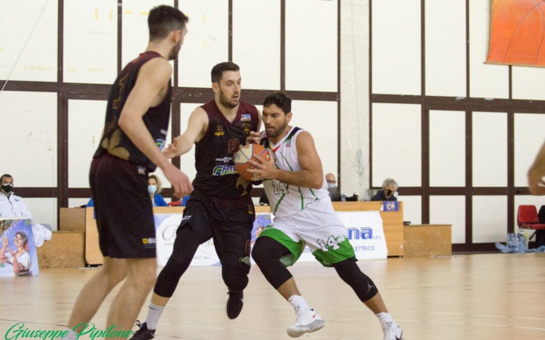 Green Basket Palermo, al PalaMangano passa Cremona