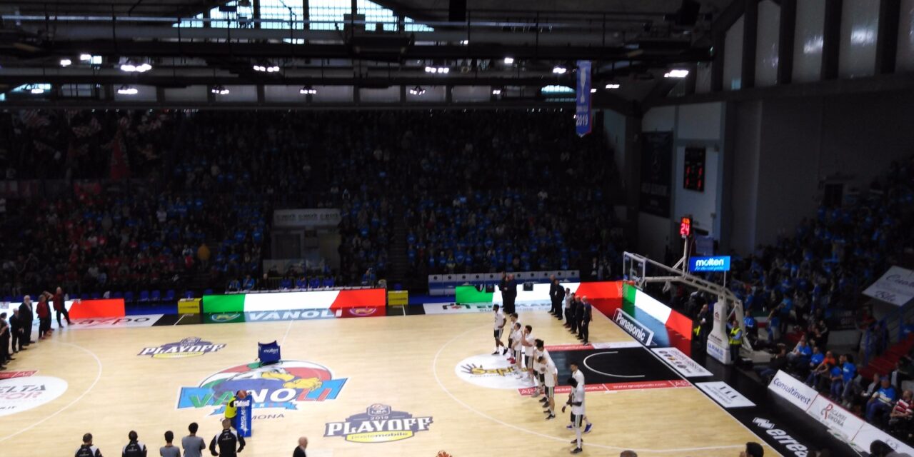 LBA Playoff, una grande Alma non riesce a piegare la Vanoli. Gara 1 va a Cremona che vince 82-75