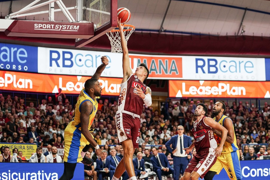 Reyer Venezia, trasferta a Scafati contro l’ex Julyan Stone