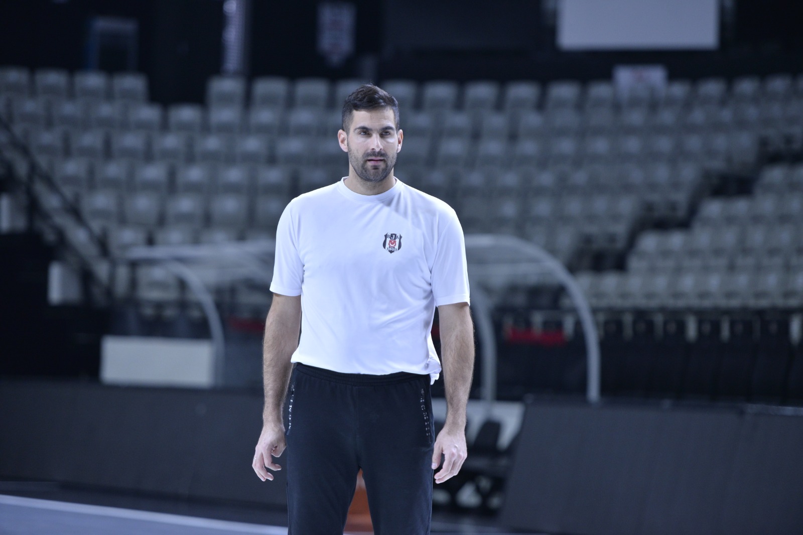 La Reyer Venezia firma coach Veljko Perovic - Tuttobasket