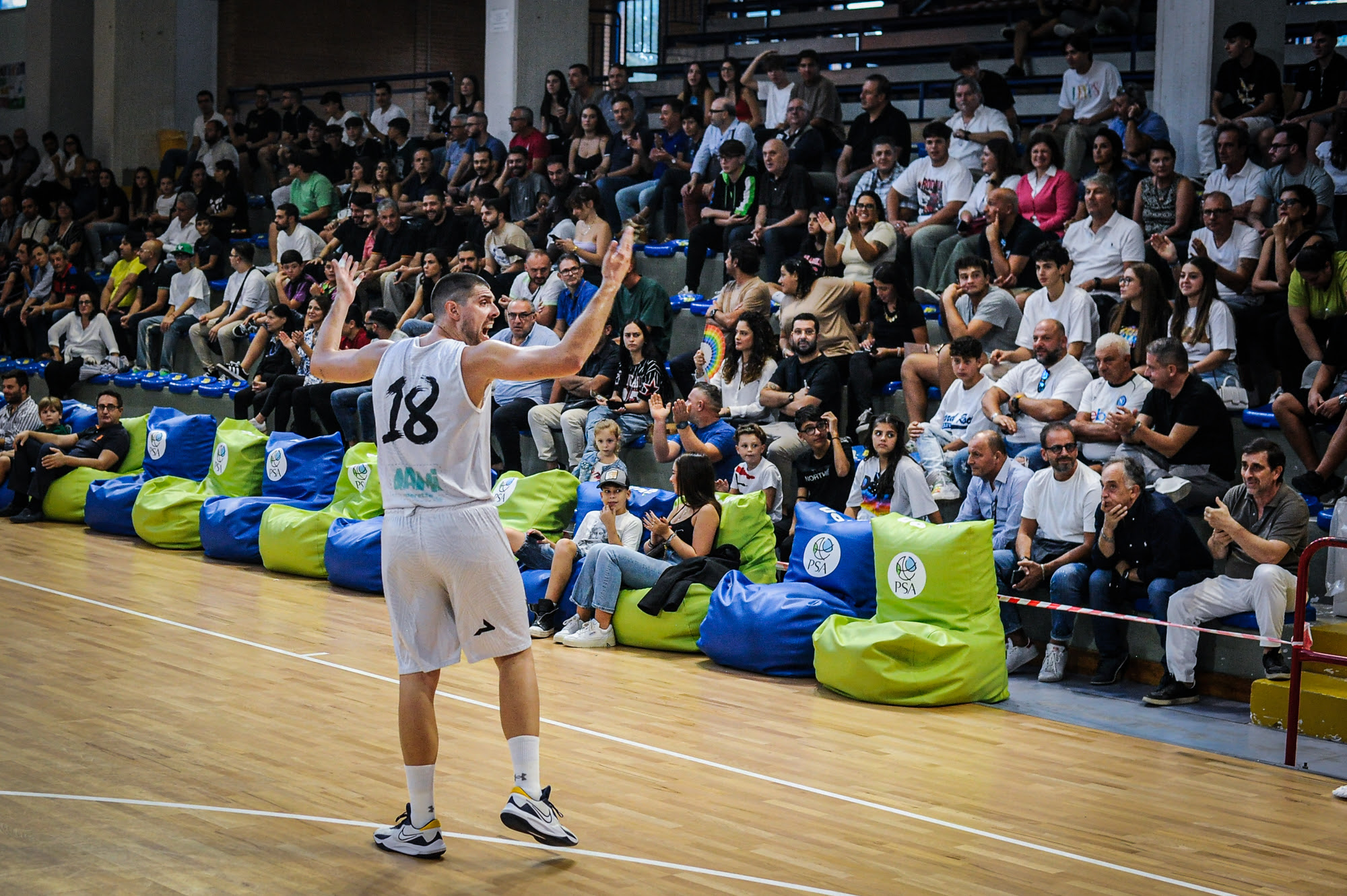 Basket, Coppa Italia Serie B: Libertas Livorno-Taranto 63-62